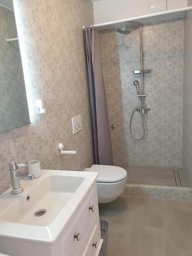 Apartment Elizabeth Split